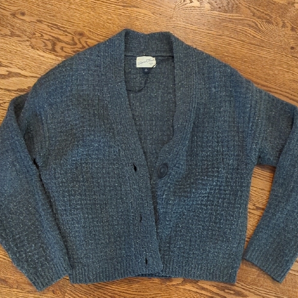 Universal Thread Textured Grey Cardigan - Picture 1 of 3
